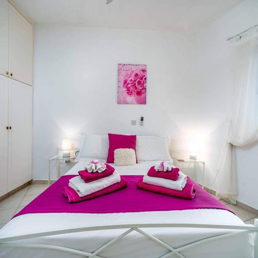 Tala Hills Sea View Apartment Paphos Eksteriør bilde